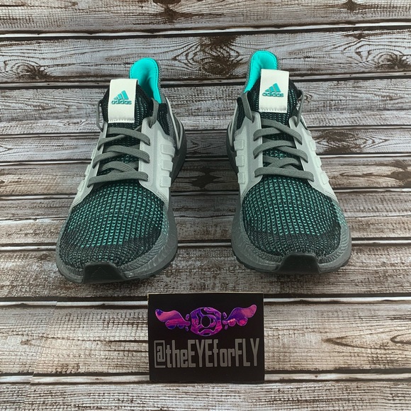 NEW adidas UltraBOOST 19 Running Shoes EF1339 - Picture 2 of 6